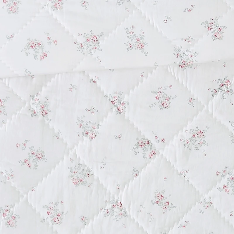 The Farmhouse By Rachel Ashwell Rosebury Quilt Set