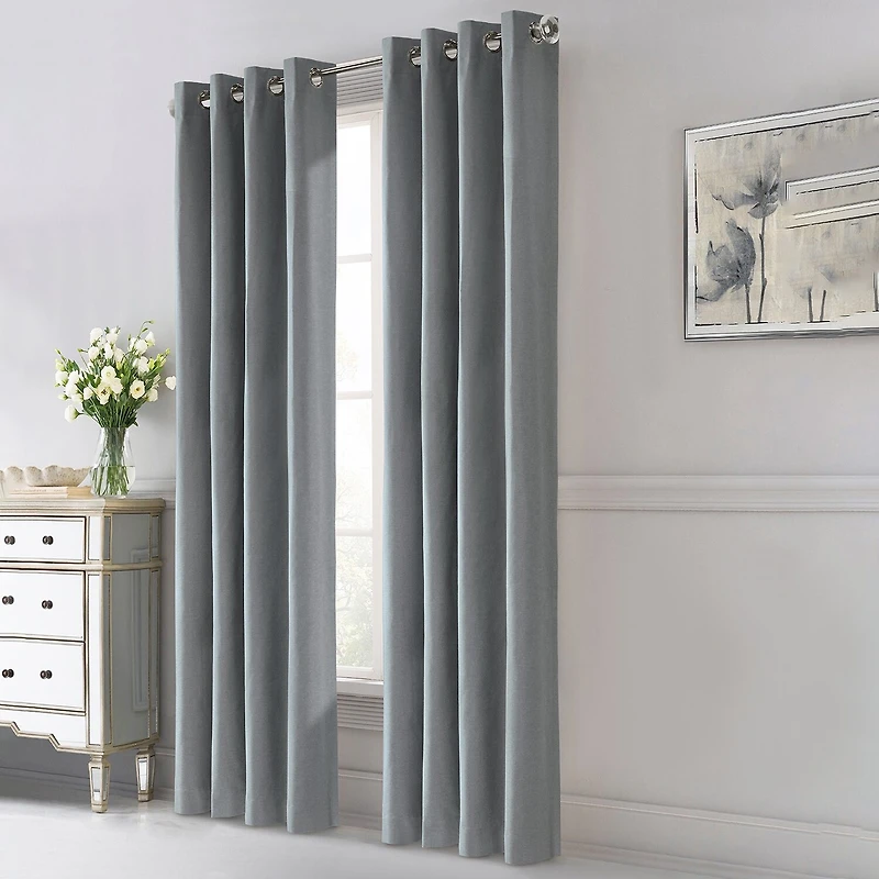 Thermaplus Edison Grommet Top Energy Saving 100% Blackout Single Curtain Panel