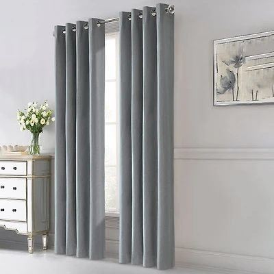 Thermaplus Edison Grommet Top Energy Saving 100% Blackout Single Curtain Panel
