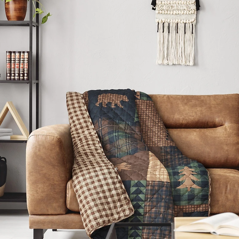 Your Lifestyle By Donna Sharp Brown Bear Cabin Washable Reversible Lightweight Throw