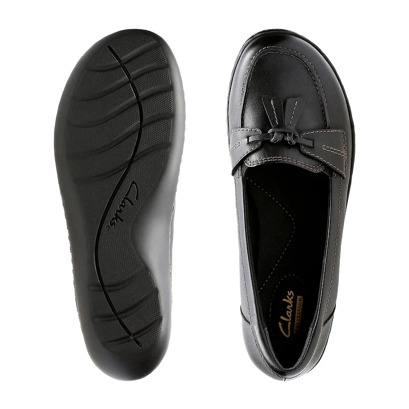 Clarks Womens Ashland Bubble Loafers