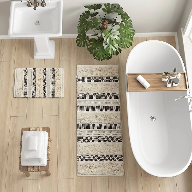 INK+IVY Imani Bath Rug