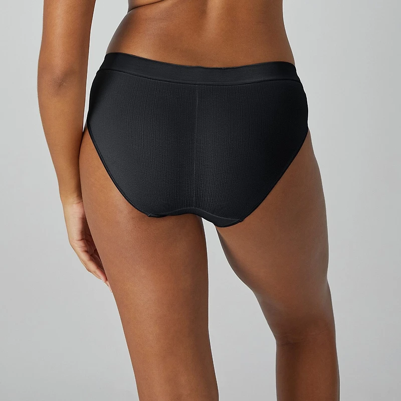 Bali® One Smooth U All Over Smoothing Hi-Cut Panties DF2362
