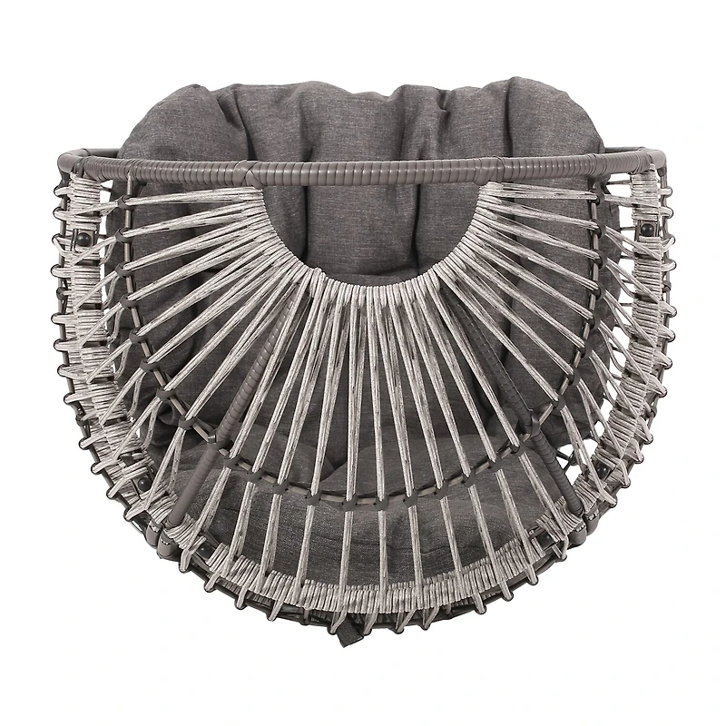 Richards Egg Chair