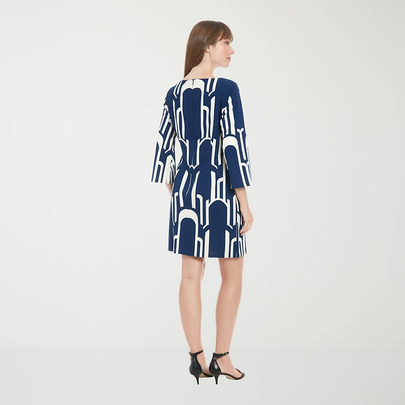 Clover And Sloane Womens V Neck 3/4 Sleeve Geometric Shift Dress