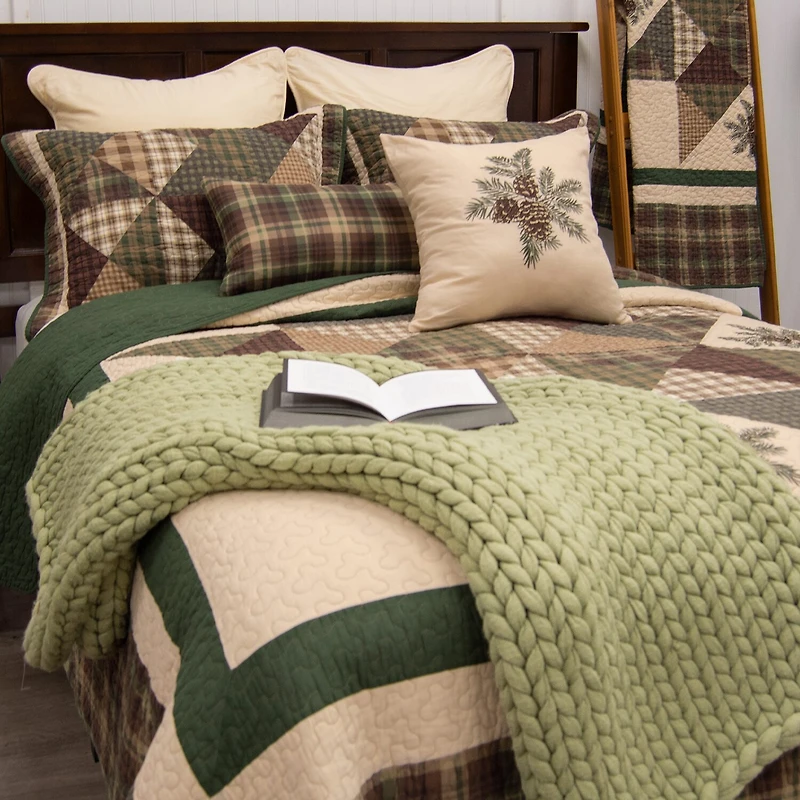 Donna Sharp Pine Star 3-pc. Embroidered Hypoallergenic Quilt Set