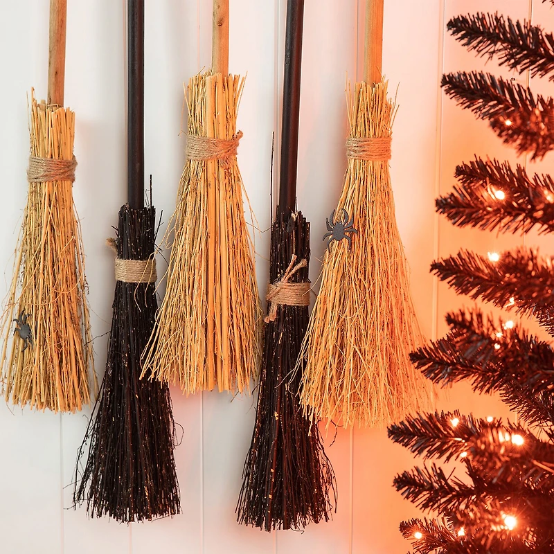 Glitzhome "42"" Wooden Brooms Parking Decor" Halloween Porch Sign