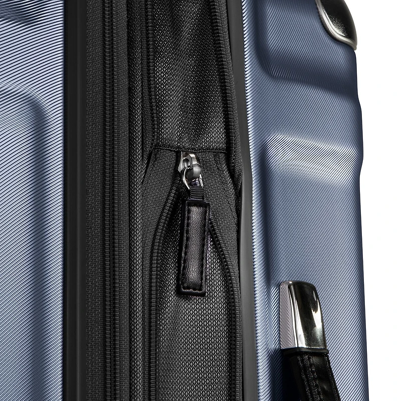 Ricardo Beverly Hills Rodeo Drive 21 Inch Hardside Expandable Carry-On Spinner Luggage