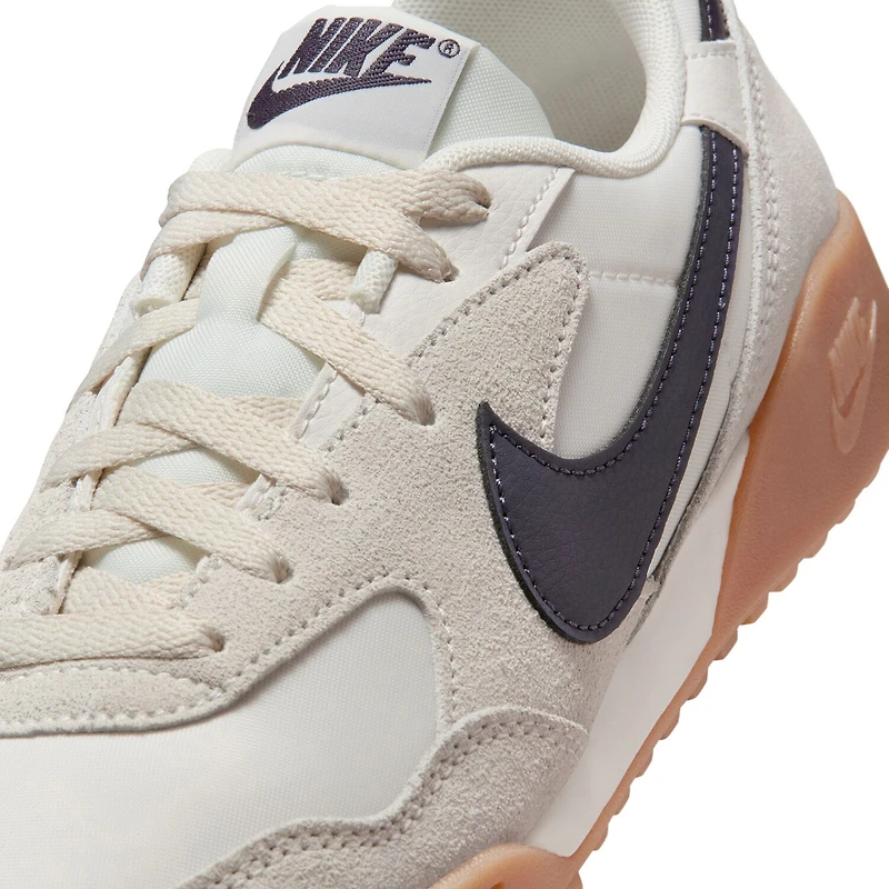 Nike Terra Manta Suede Womens Sneakers