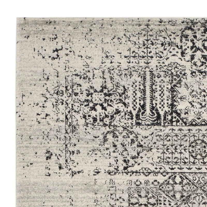 Safavieh Kierra Geometric Rectangular Rugs