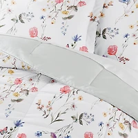 Casual Comfort Meadow Floral Midweight Down Alternative Comforter Set