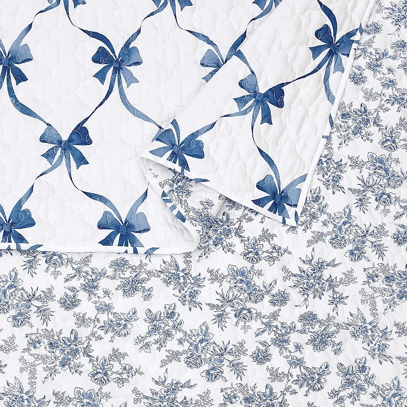 Modern Heirloom Abigail Bow Reversible Quilt Set