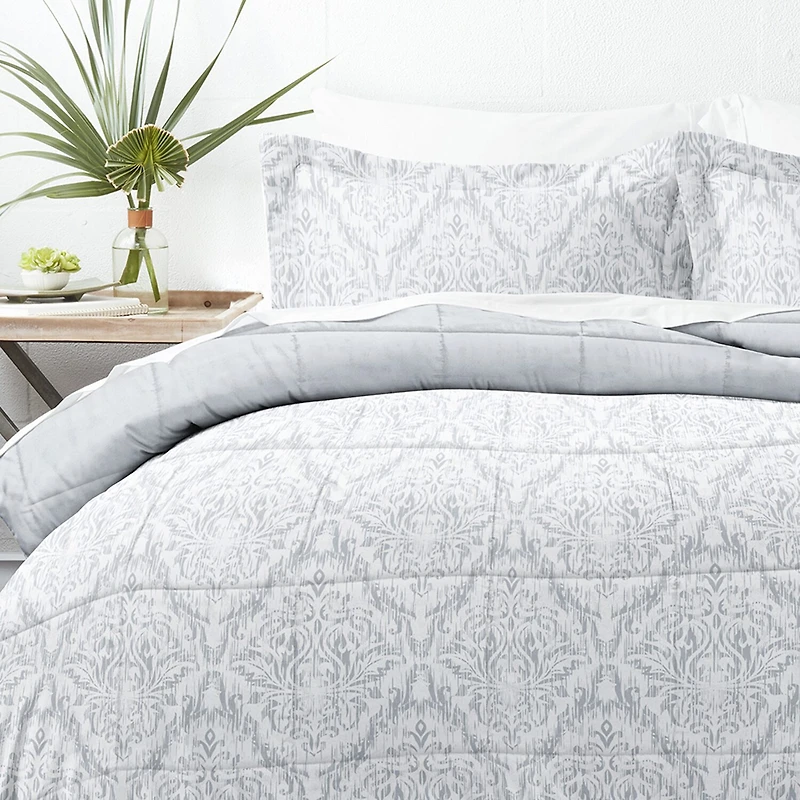 Casual Comfort Premium Down Alternative English Countryside Reversible Comforter Set