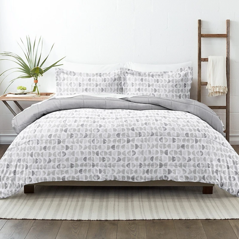 Casual Comfort Premium Down Alternative Moonlight Stars Reversible Comforter Set