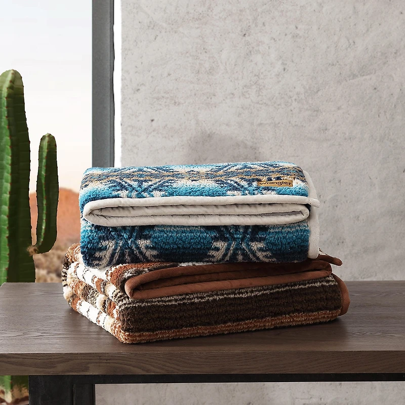 Wrangler Coyote Sands 50x60 Washable Throw