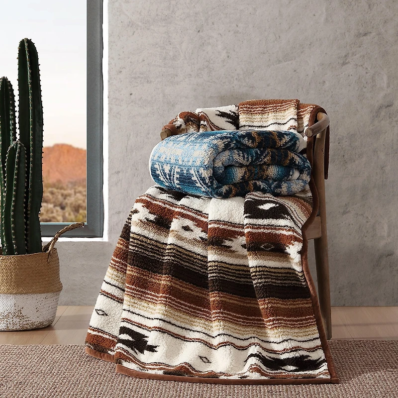 Wrangler Coyote Sands 50x60 Washable Throw