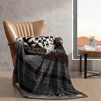 Wrangler Jesse Plush Washable Throw