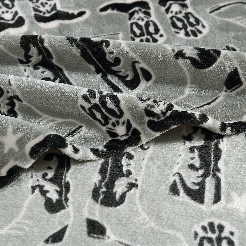 Wrangler Knockin' Boots 50x60 Washable Throw