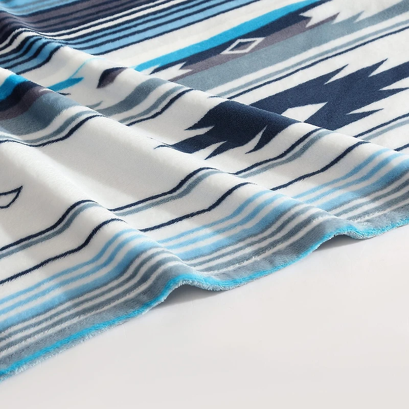 Wrangler Coyote Sands 50x70 Washable Throw