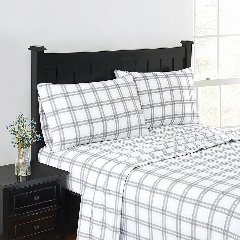 London Fog Plaid Flannel Sheet Set
