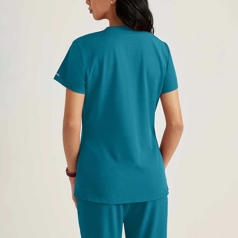 Skechers Skt147 Dignity 1-Pocket Tuck-In Womens Plus Tall V Neck Short Sleeve Stretch Fabric Moisture Wicking Scrub Top