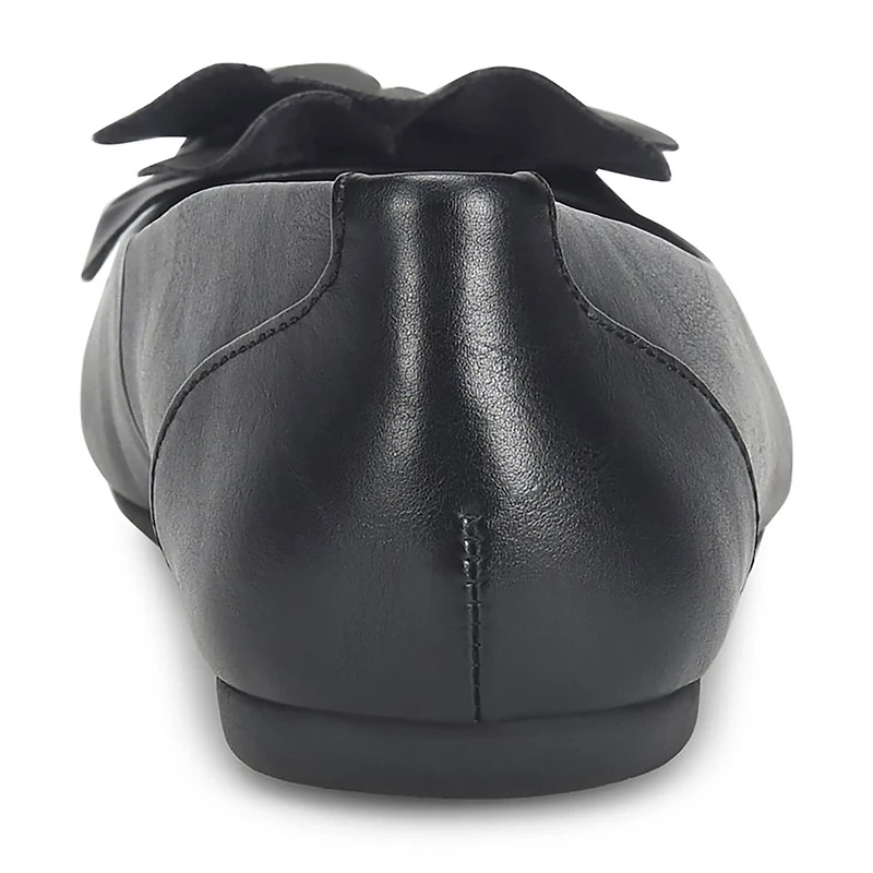 BOC by Born Peony Womens Square Closed Toe Ballet Flats