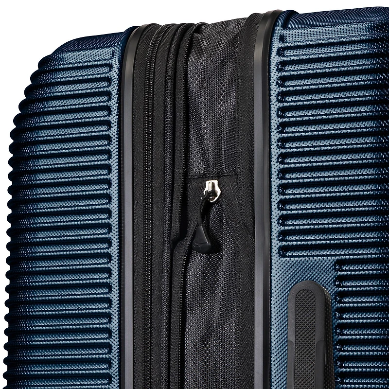 Skyway Chesapeake 3.0 24 Inch Hardside Expandable Checked Spinner Luggage