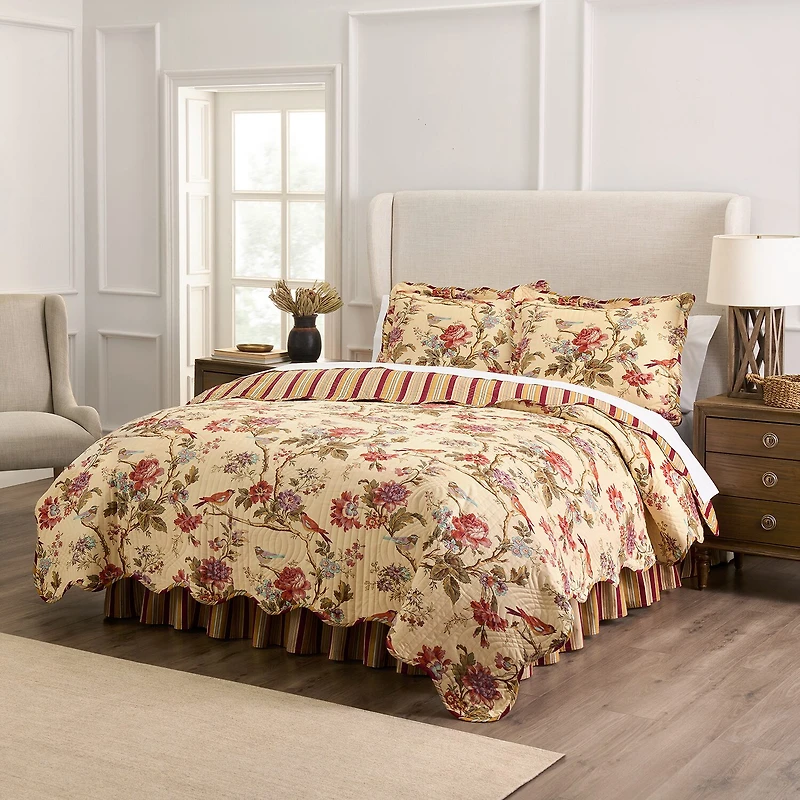 Waverly Charleston Chirp Quilt Set