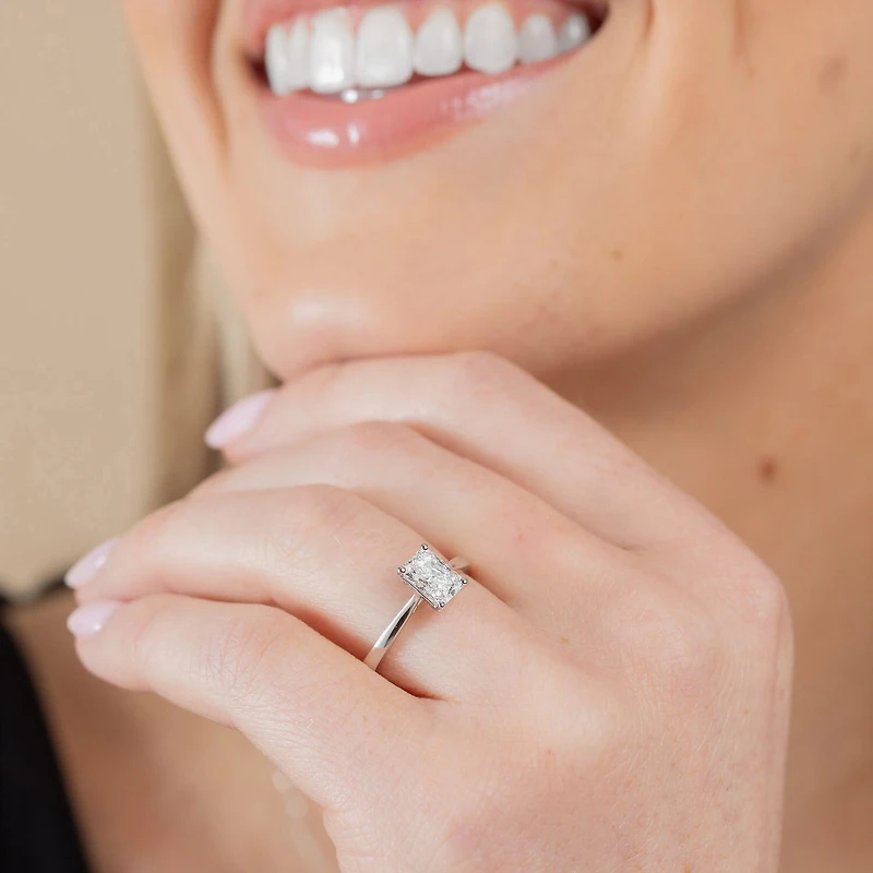 1 CT. Lab-Grown (G / VS2) Diamond Radiant-cut Solitaire Engagement Ring 10K Gold