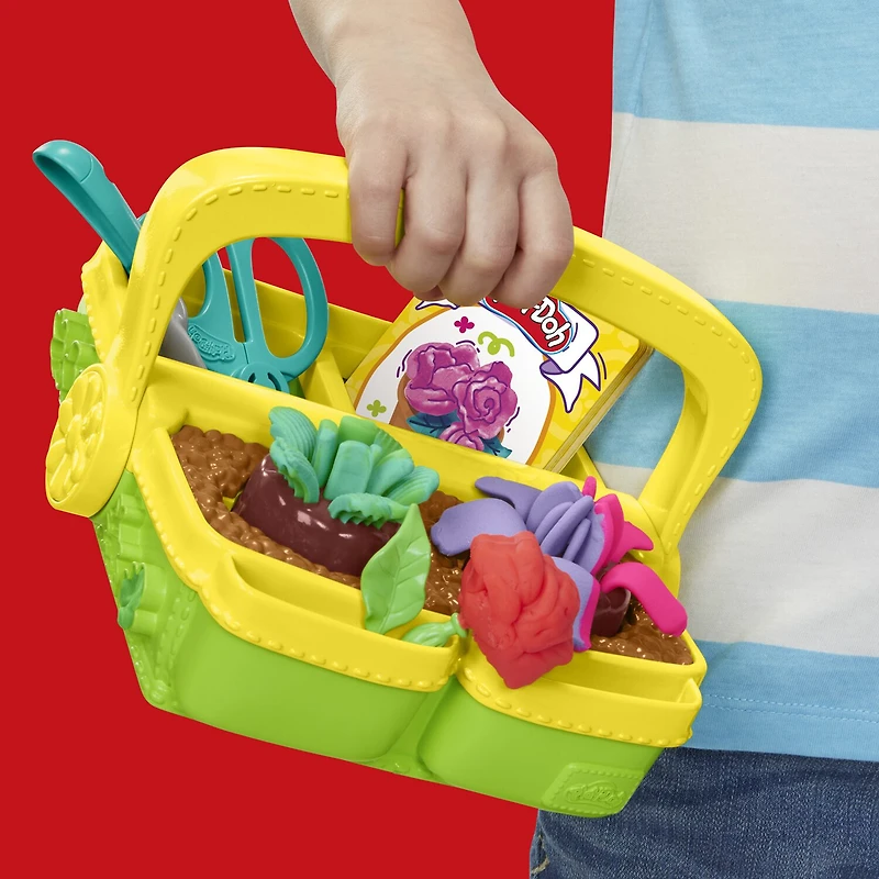 Hasbro Play-Doh Blooming Flowers Playset And Lil Flowers Bundle 19-pc. Dough