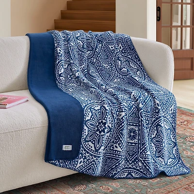 Jenny Martinez Sonora Medallion Reversible Coco Plush Throw