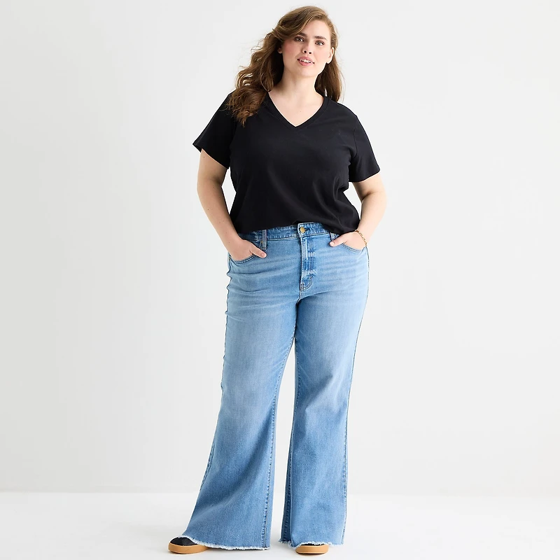 a.n.a Womens Plus V Neck Short Sleeve T-Shirt