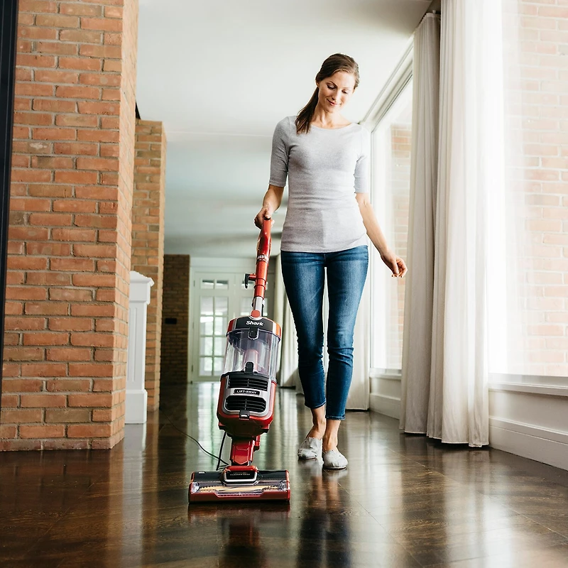 Shark Navigator® Lift-Away® Zero-M™ Speed