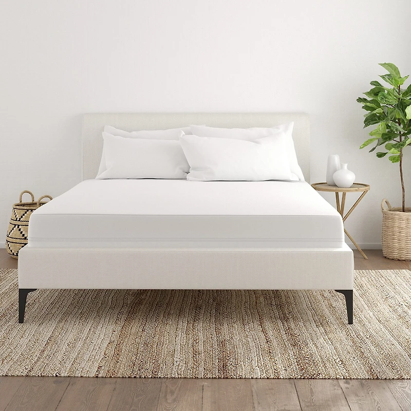 Casual Comfort™ Premium Bed Bug and Spill Proof Zippered Mattress Protector