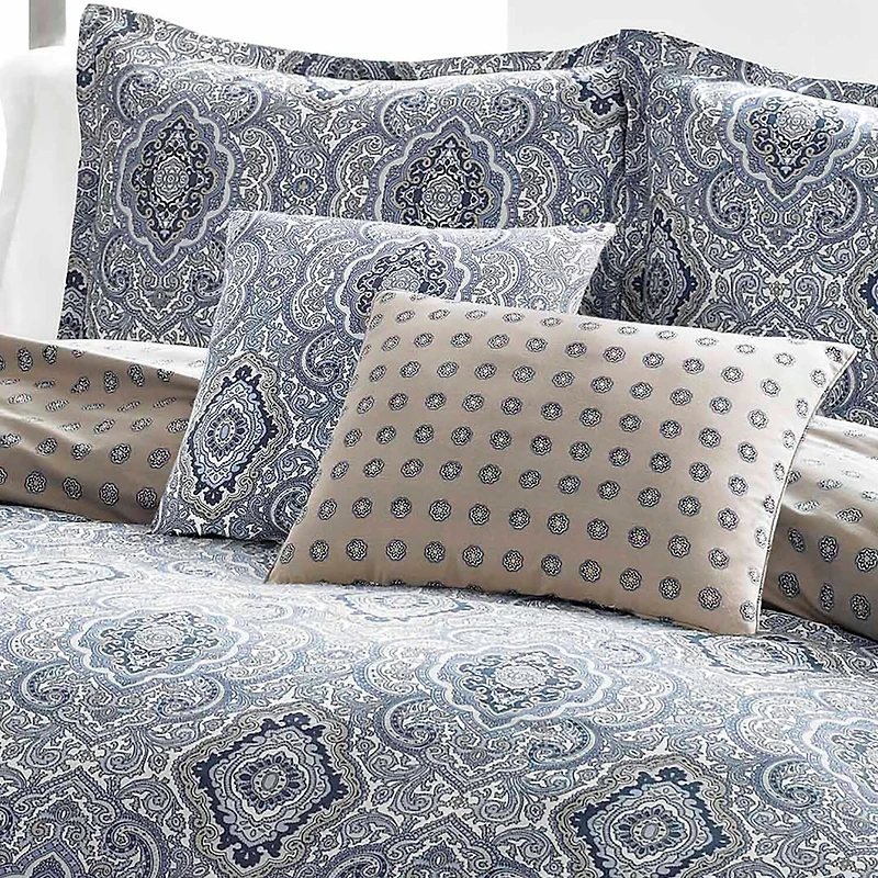 City Scene Milan Midweight Comforter Set