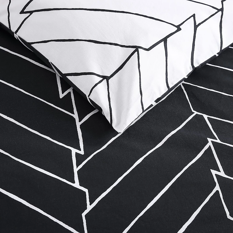 City Scene Ceres Midweight Comforter Set