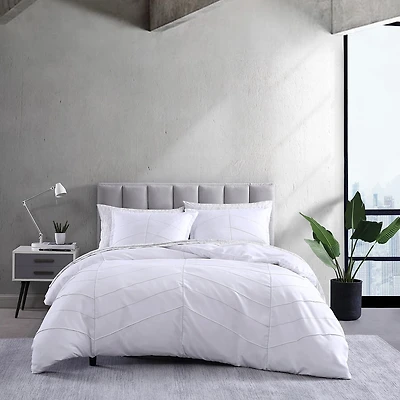 City Scene Courtney Midweight Comforter Set