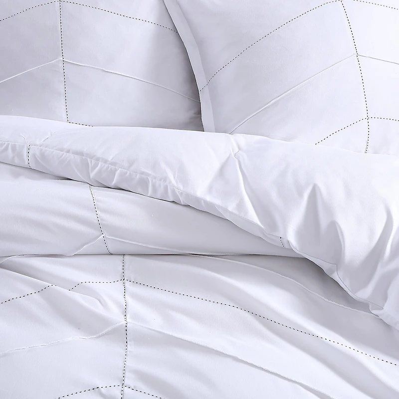 City Scene Courtney Midweight Comforter Set