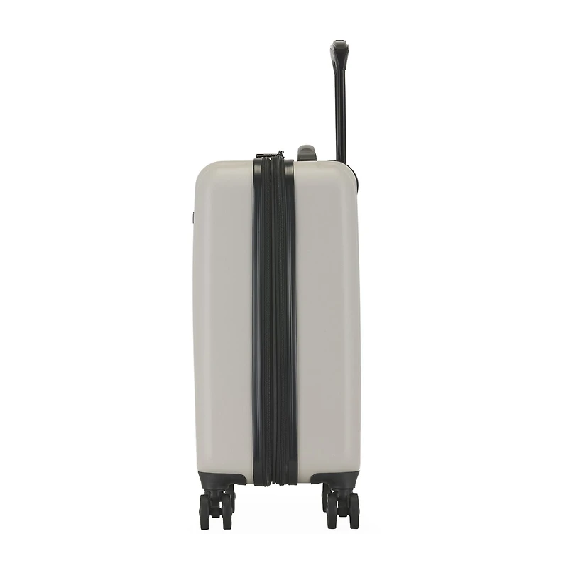 Bugatti Tokyo Collection 20 Inch Hardside Lightweight Carry-On Spinner Luggage