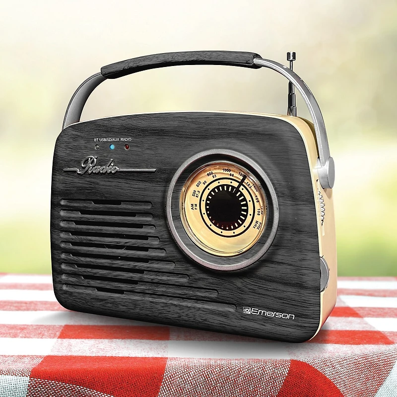 Emerson retro am/FM Radio with Bluetooth Compatible