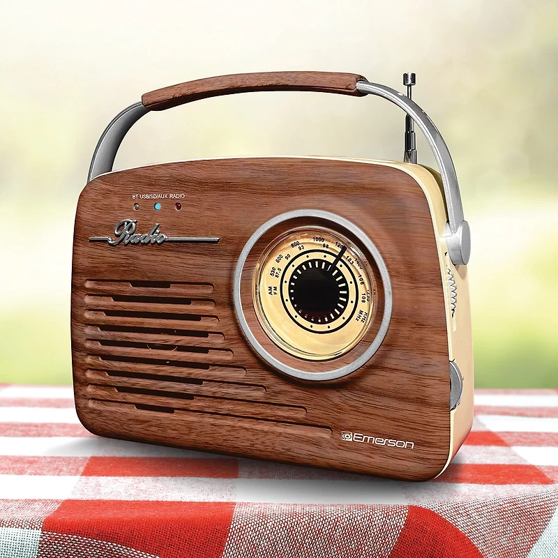 Emerson retro am/FM Radio With Bluetooth compatibility