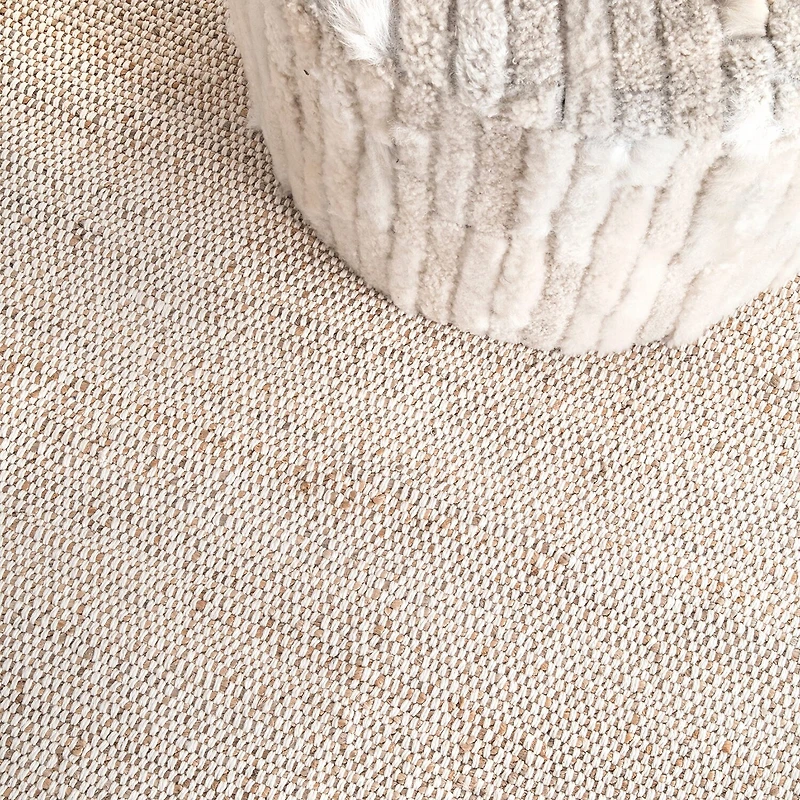 nuLoom Elfriede Solid Hand Woven Rug