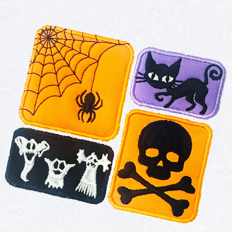 Linum Home Textiles Halloween Spooky Embroidered 2-pc. Hand Towel