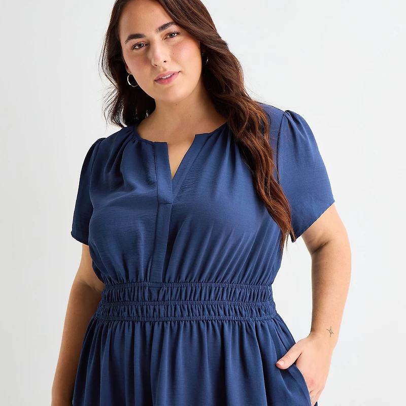 Be by CHETTA B Womens Plus Split Crew Neck Short Sleeve Fitted Fit + Flare Dress