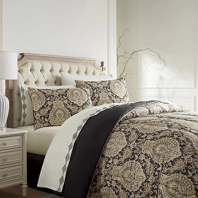 Broadhaven Kent 8-pc. Reversible Complete Bedding Set with Sheets