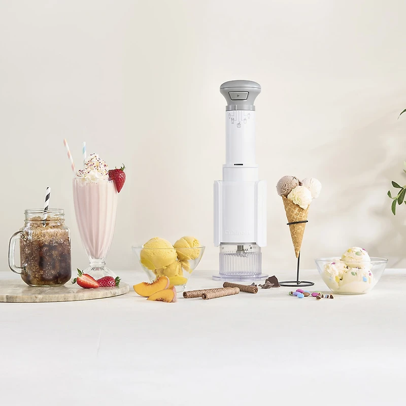Cuisinart FastFreeze™ Frozen Dessert Maker