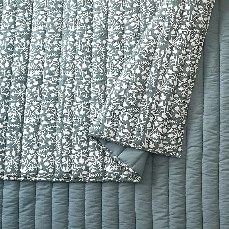 Laurel & Mayfair Floral Vine Block Print 3-pc. Floral Quilt Set