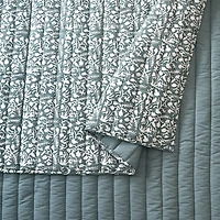 Laurel & Mayfair Floral Vine Block Print 3-pc. Floral Quilt Set