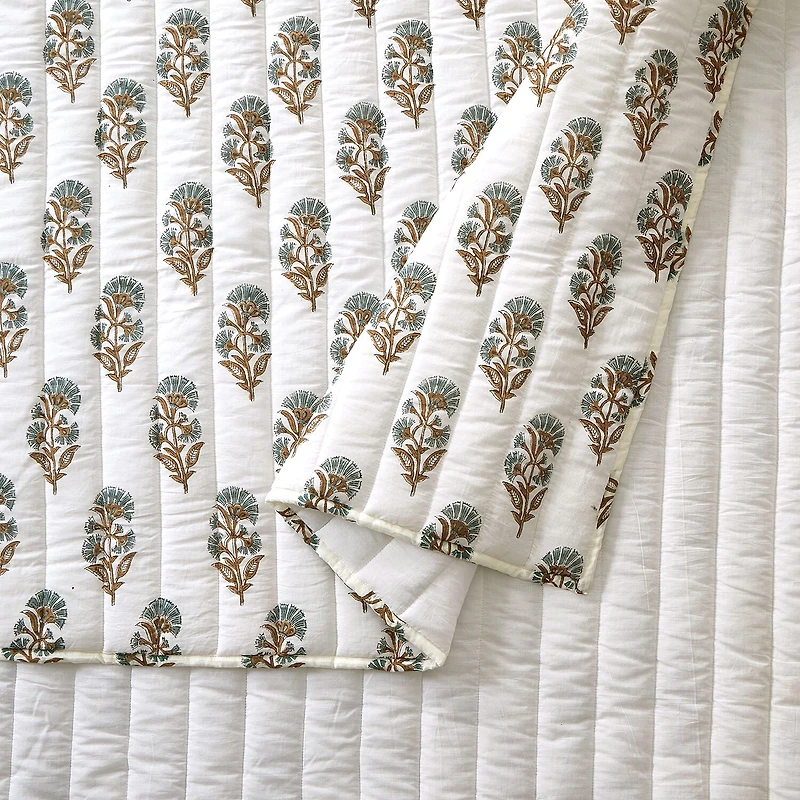Laurel & Mayfair Mughal Flower Block Print\N 3-pc. Floral Quilt Set