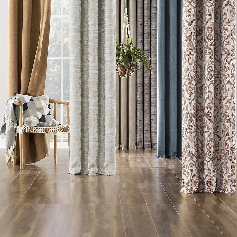 Sun Zero Parrish Grommet Top Energy Saving 100% Blackout Single Curtain Panel